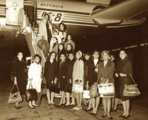 1er Grupo de Qinceañeras - 1967