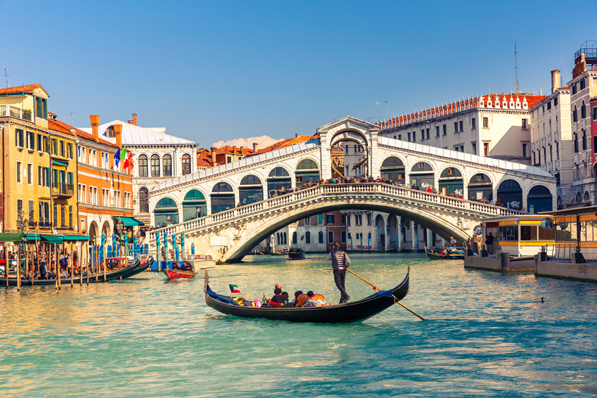 Puente Rialto en Venecia, Italia
